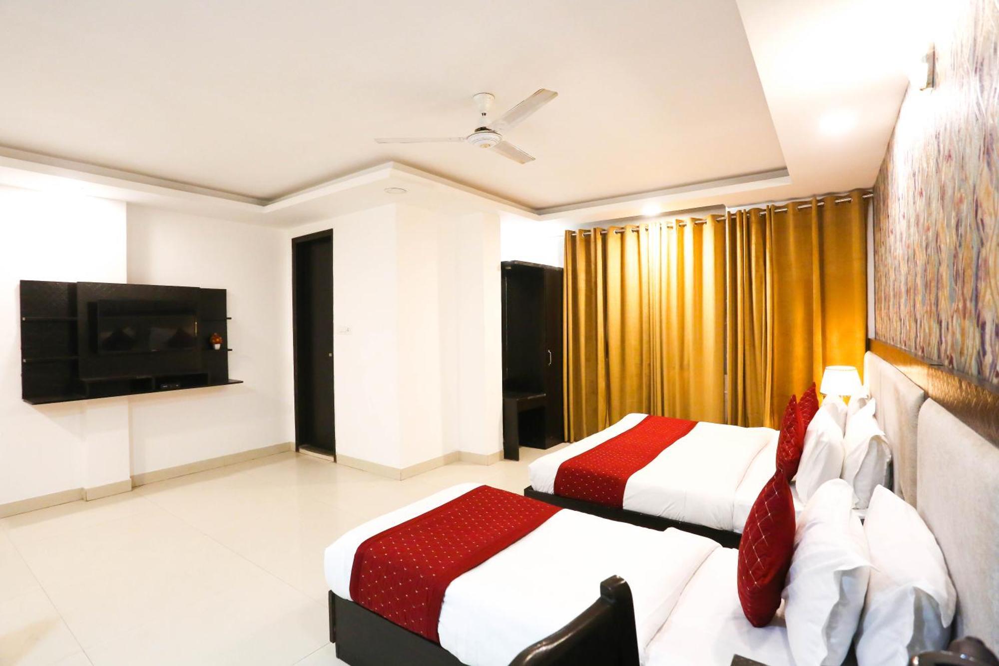 Hotel Aashiyana New Delhi Luaran gambar
