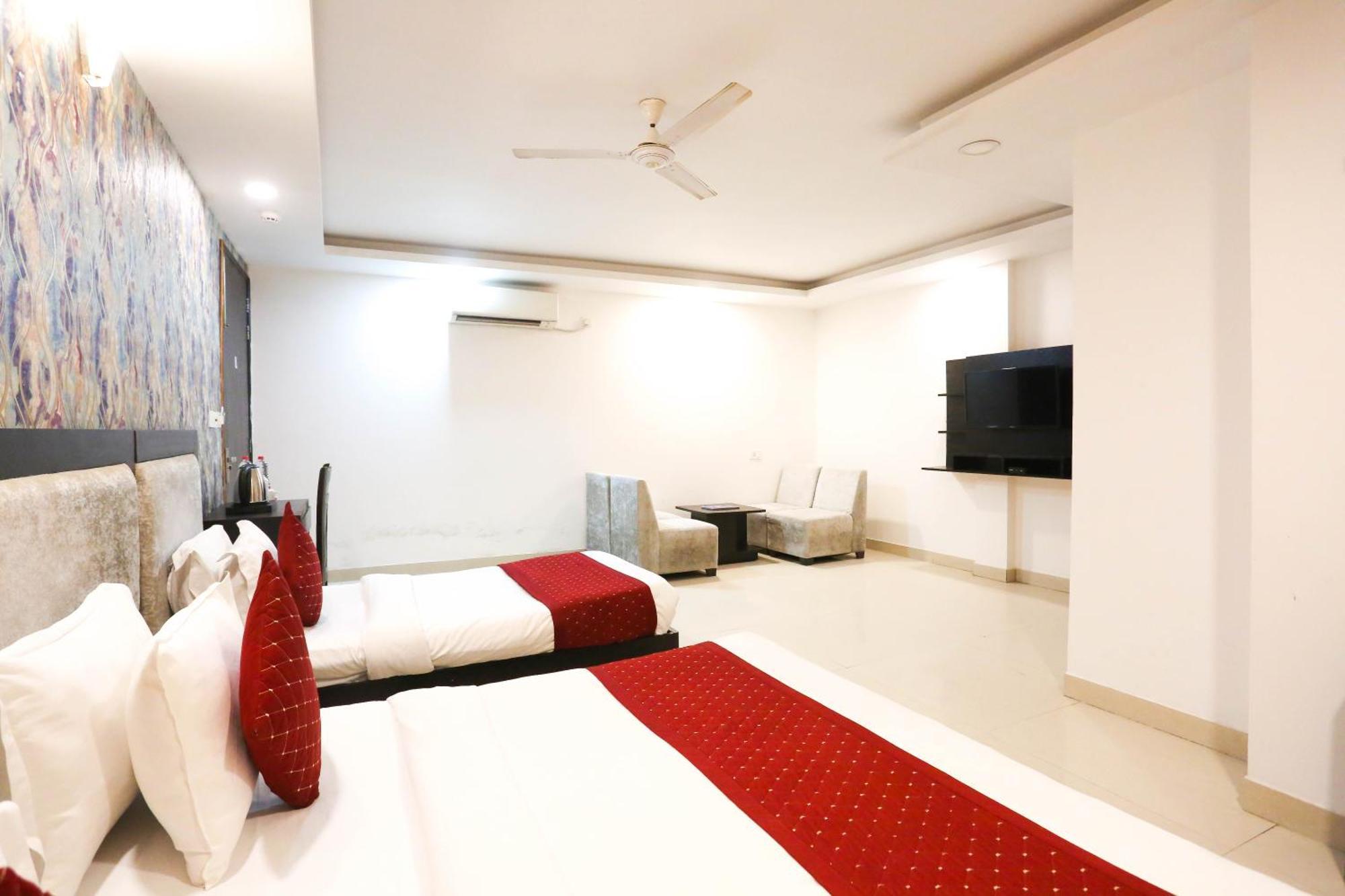 Hotel Aashiyana New Delhi Luaran gambar