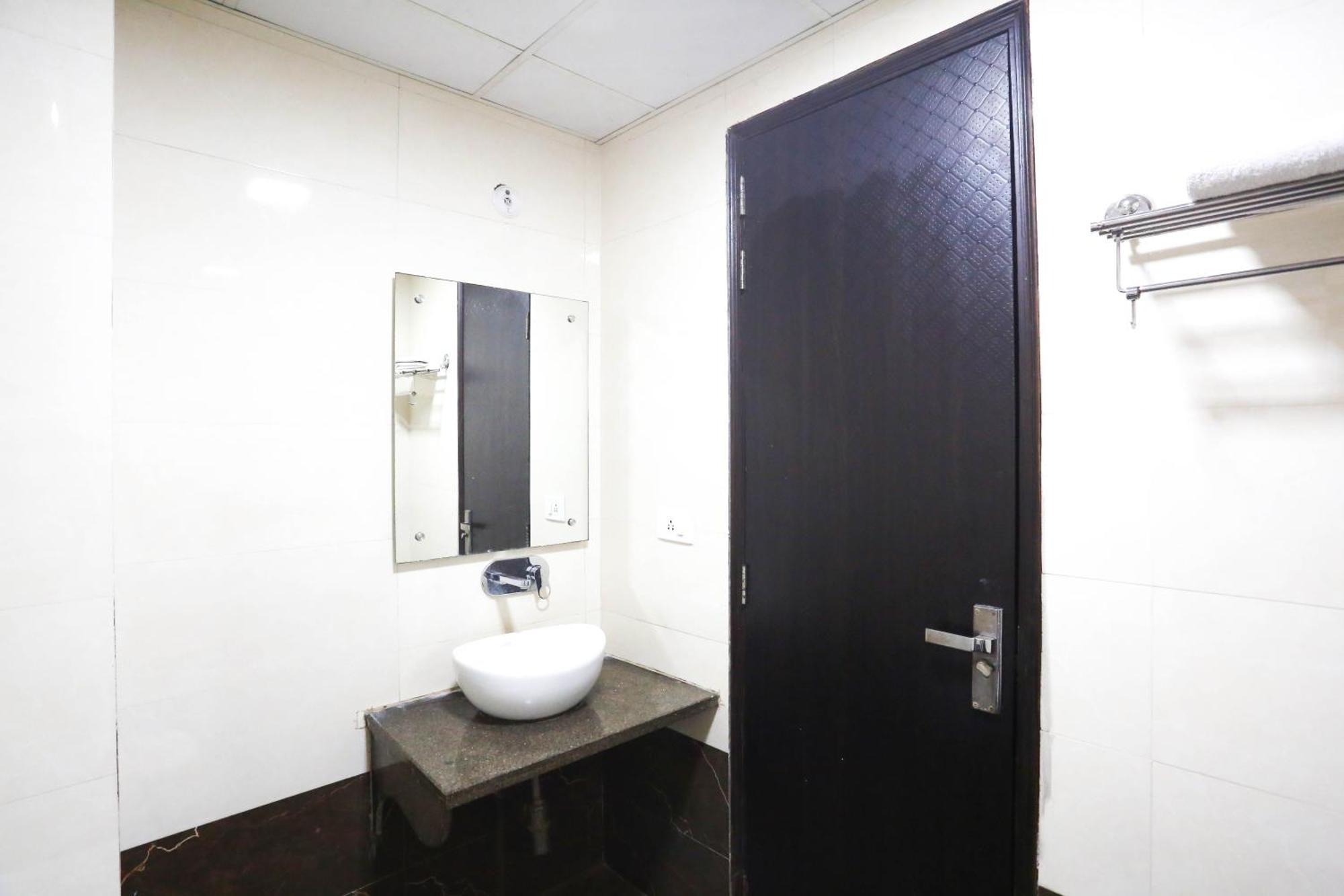 Hotel Aashiyana New Delhi Luaran gambar