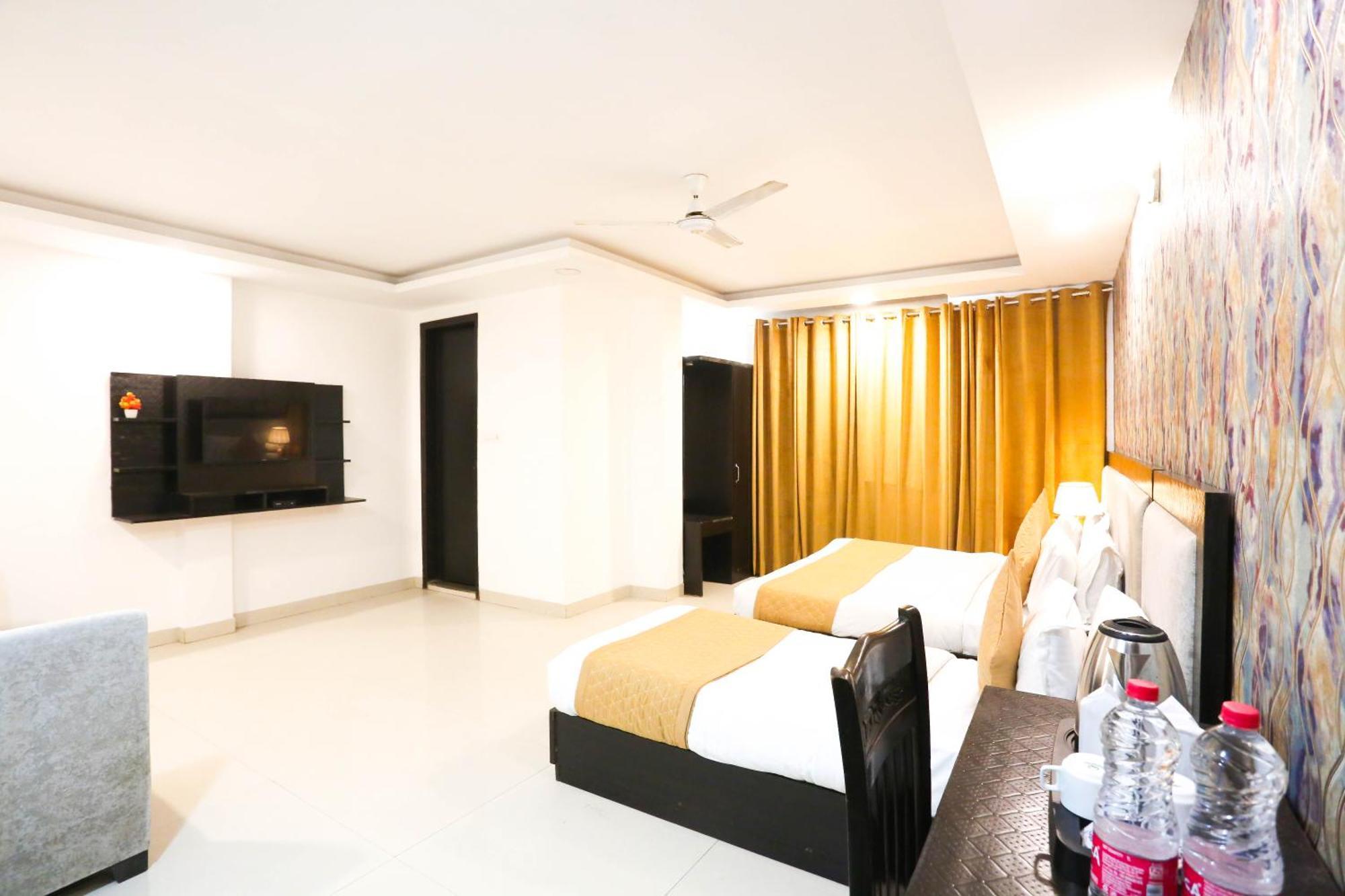 Hotel Aashiyana New Delhi Luaran gambar