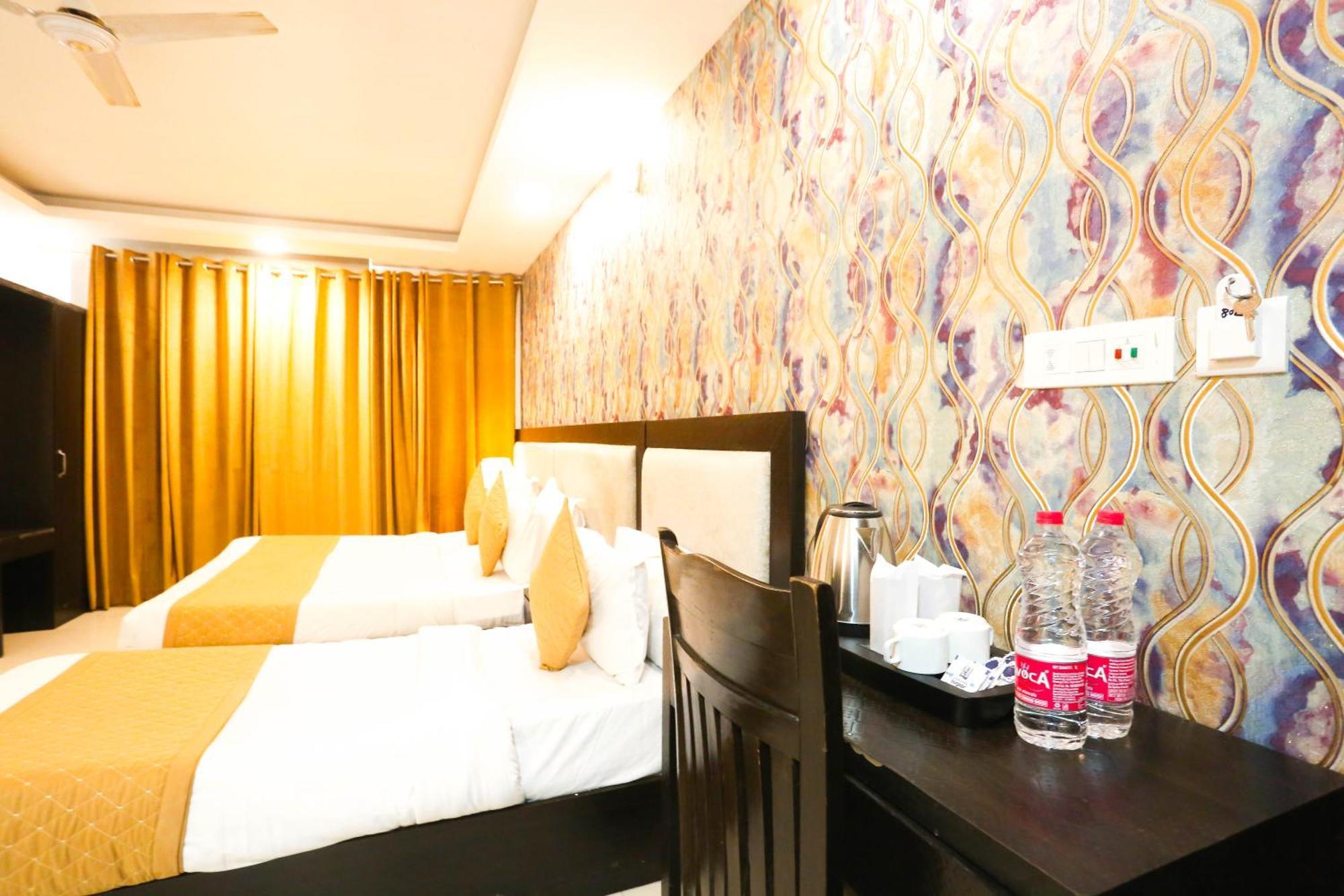 Hotel Aashiyana New Delhi Luaran gambar