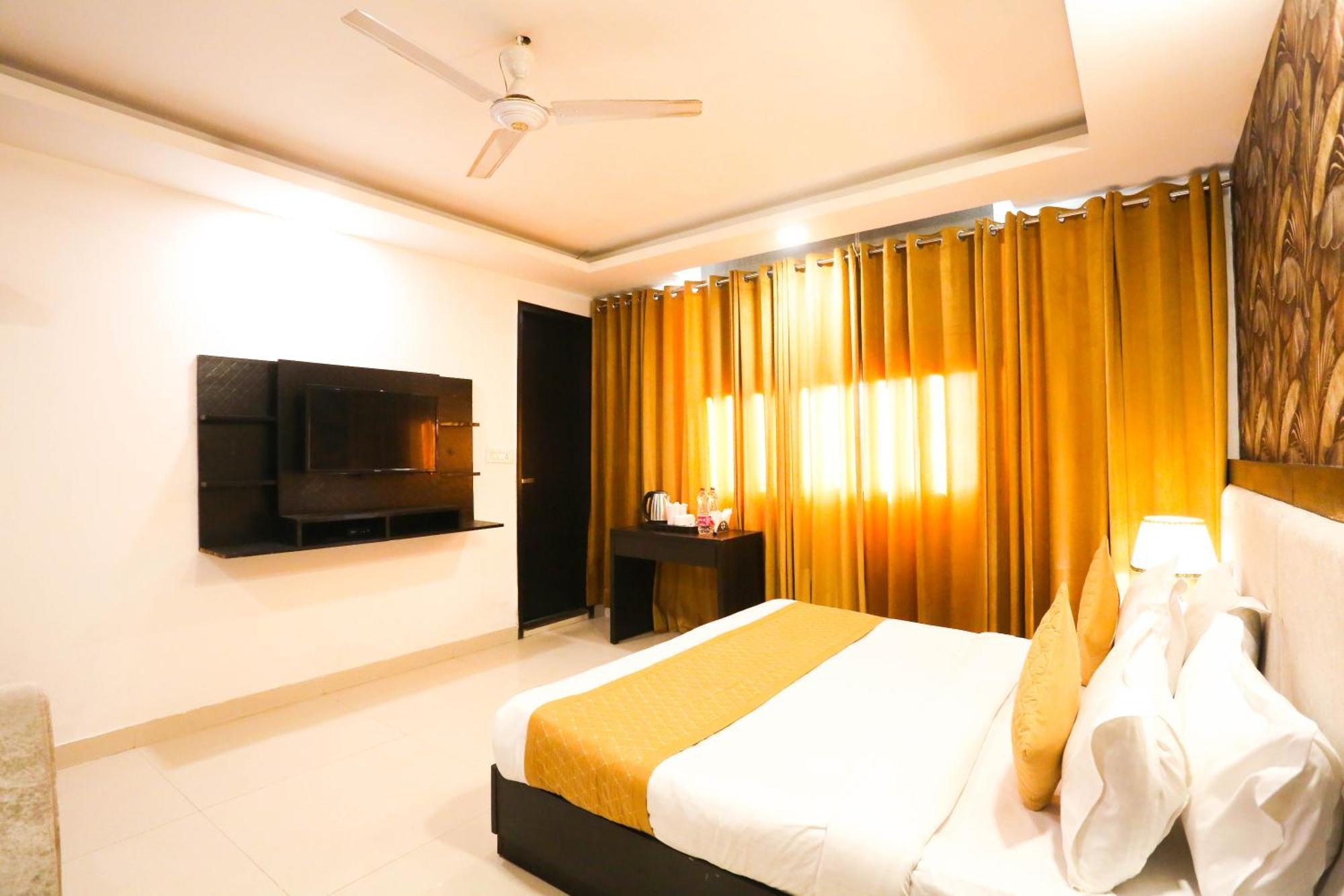 Hotel Aashiyana New Delhi Luaran gambar